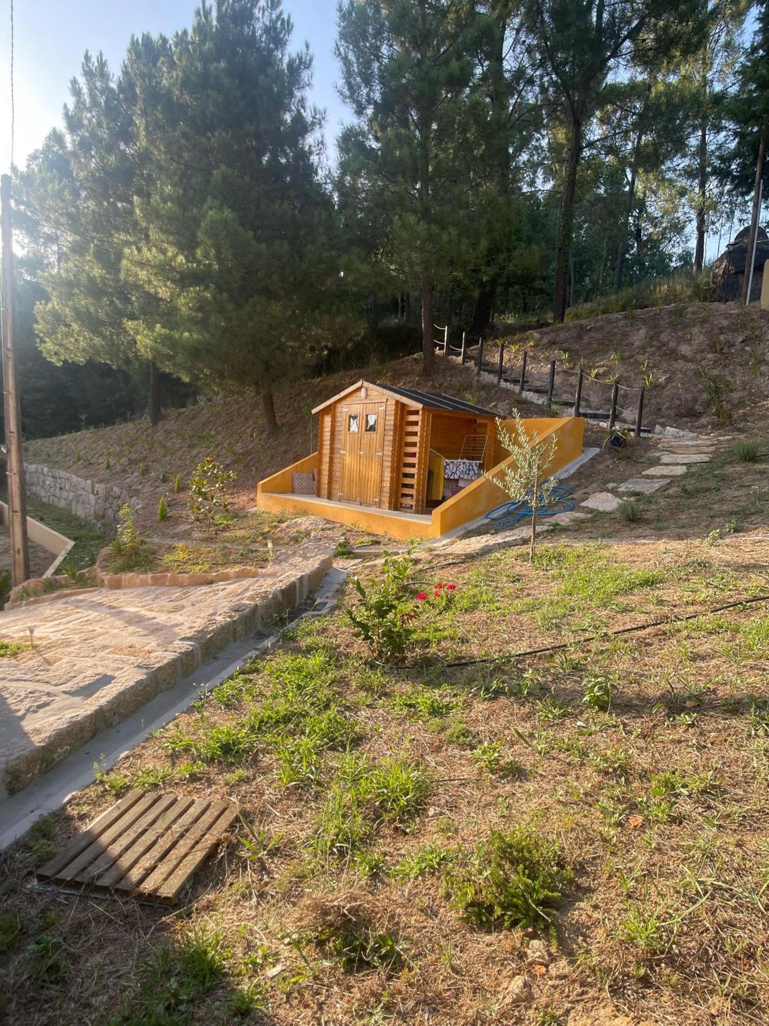 Nascente, Place In Nature Next To A Waterfall Loureiro  Extérieur photo